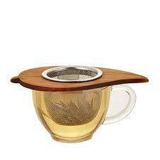Wooden tea infuser